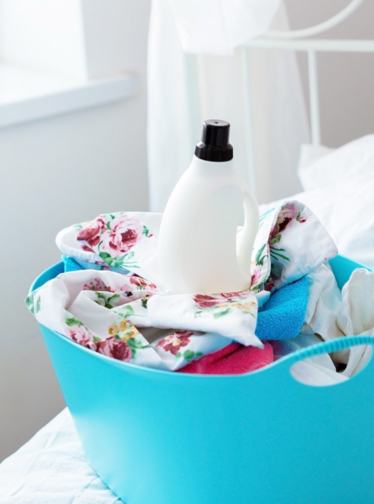 How to make your own fabric conditioner at home? Flat Cleaning